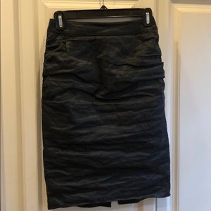 Black BCBG skirt